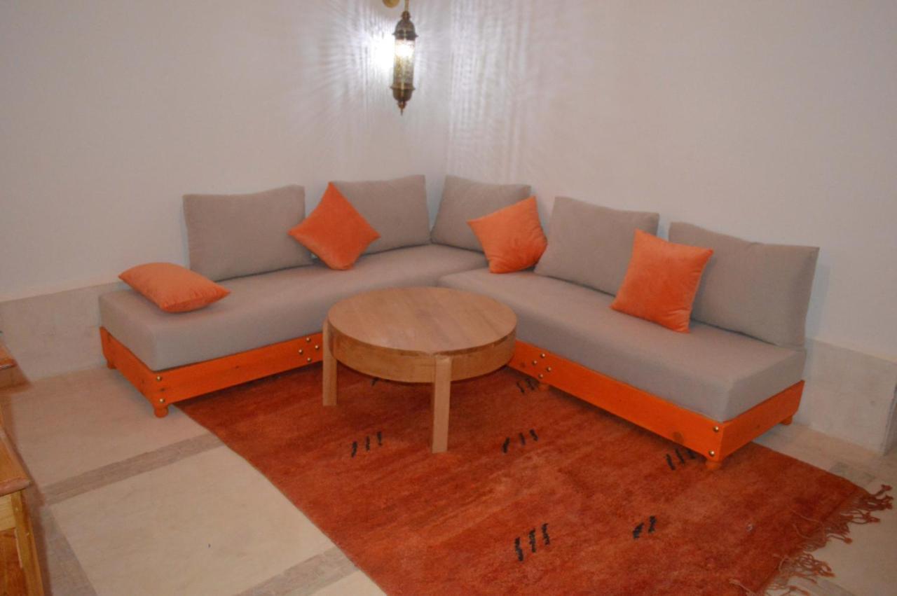 Ksar Tinhinnane Merzouga Exterior foto